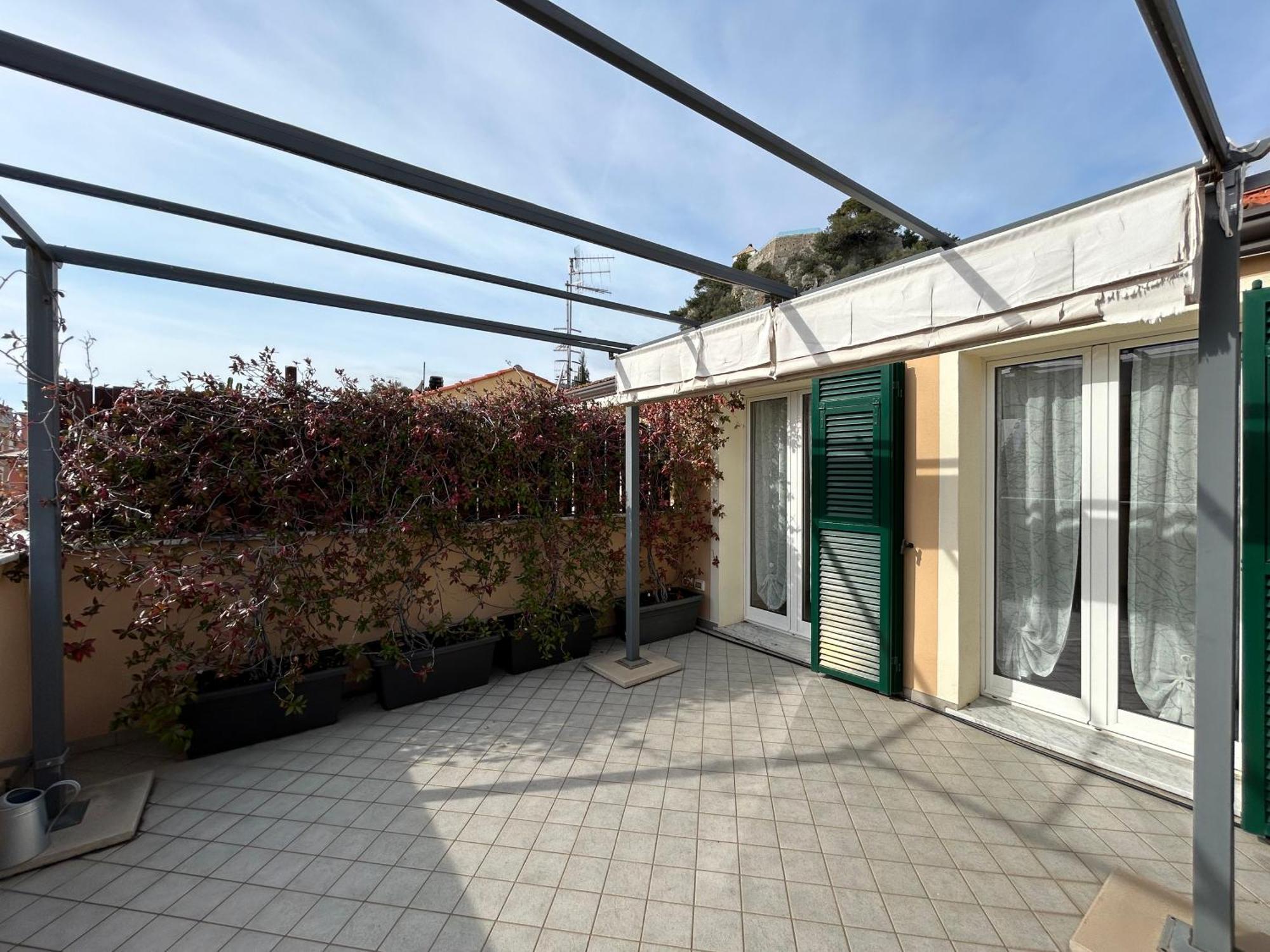 Porro15 Apartamento Finale Ligure Exterior foto